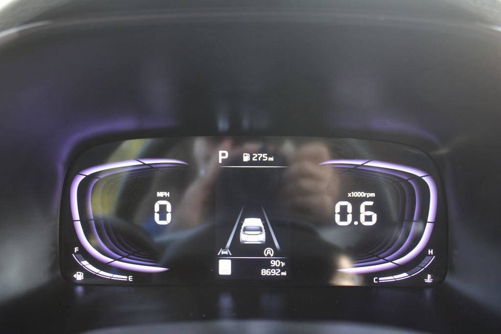 Certified 2025 Kia Soul LX w/ LX Technology Package FWD image 27