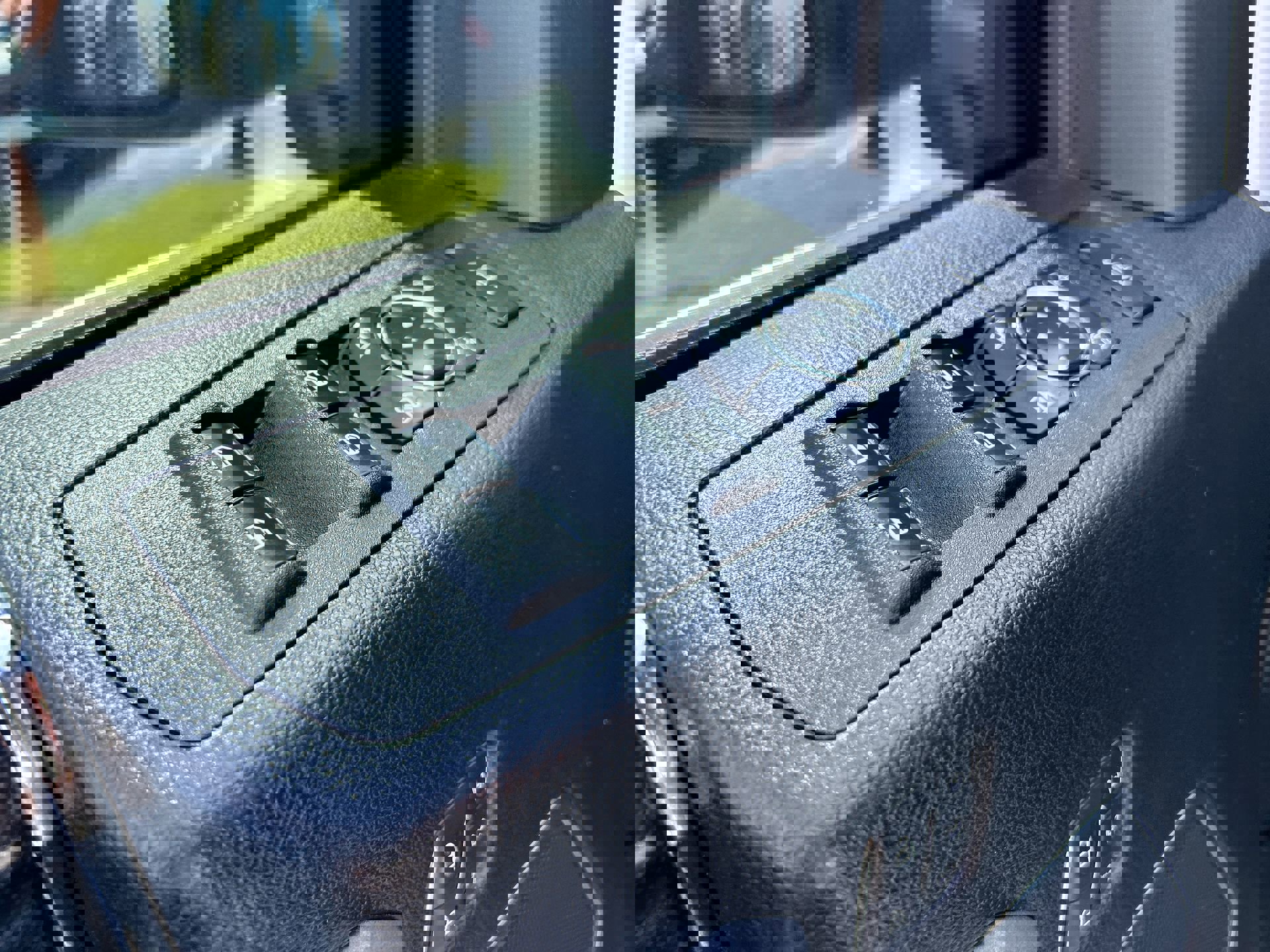 Used 2020 Ford F450 Platinum w/ FX4 Off-Road Package image 15