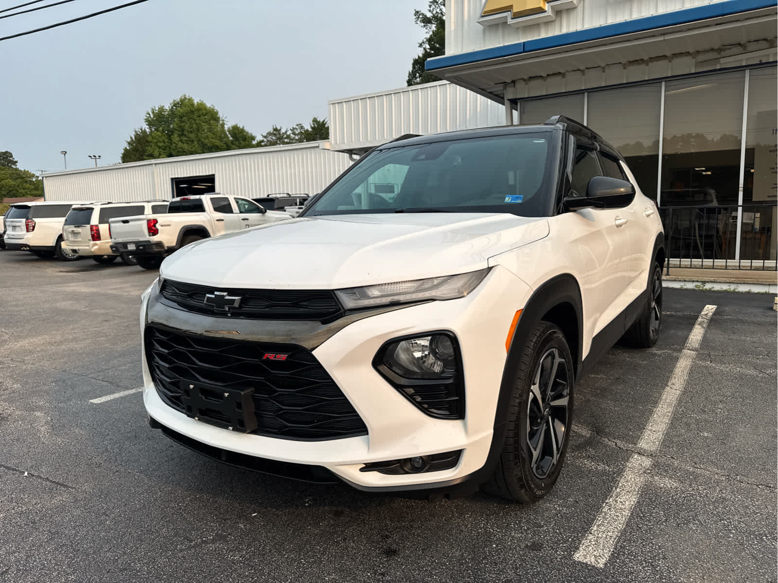 Used 2023 Chevrolet TrailBlazer RS w/ Convenience Package FWD image 5