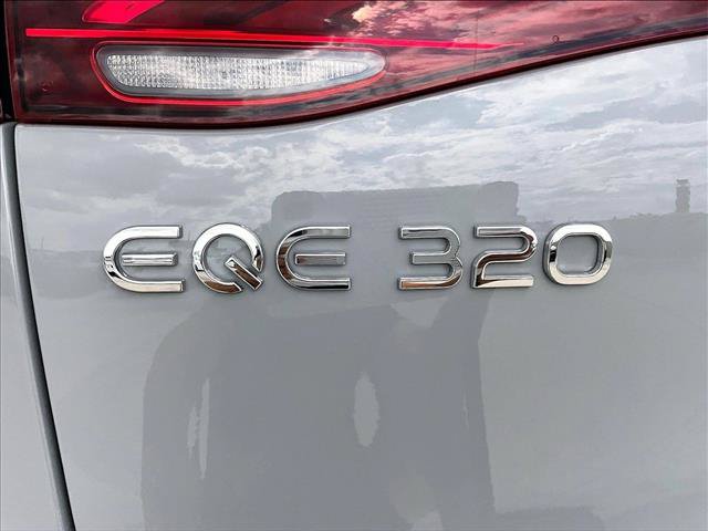 New 2026 Mercedes-Benz EQE 320 4MATIC SUV image 27