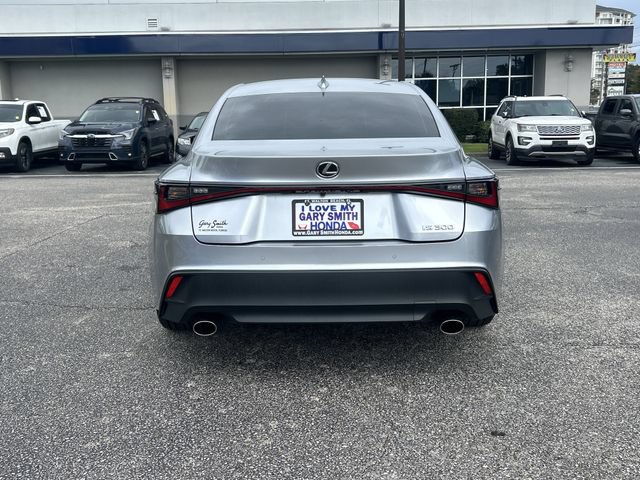 Used 2023 Lexus IS 300 w/ Comfort Package RWD image 5