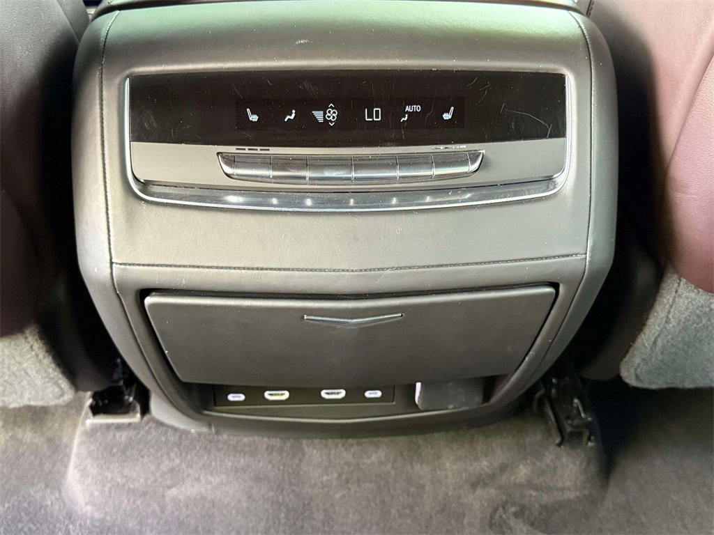 Used 2023 Cadillac Escalade Sport Platinum image 21