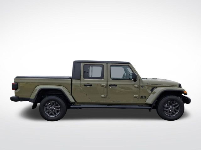 Used 2025 Jeep Gladiator Sport image 7