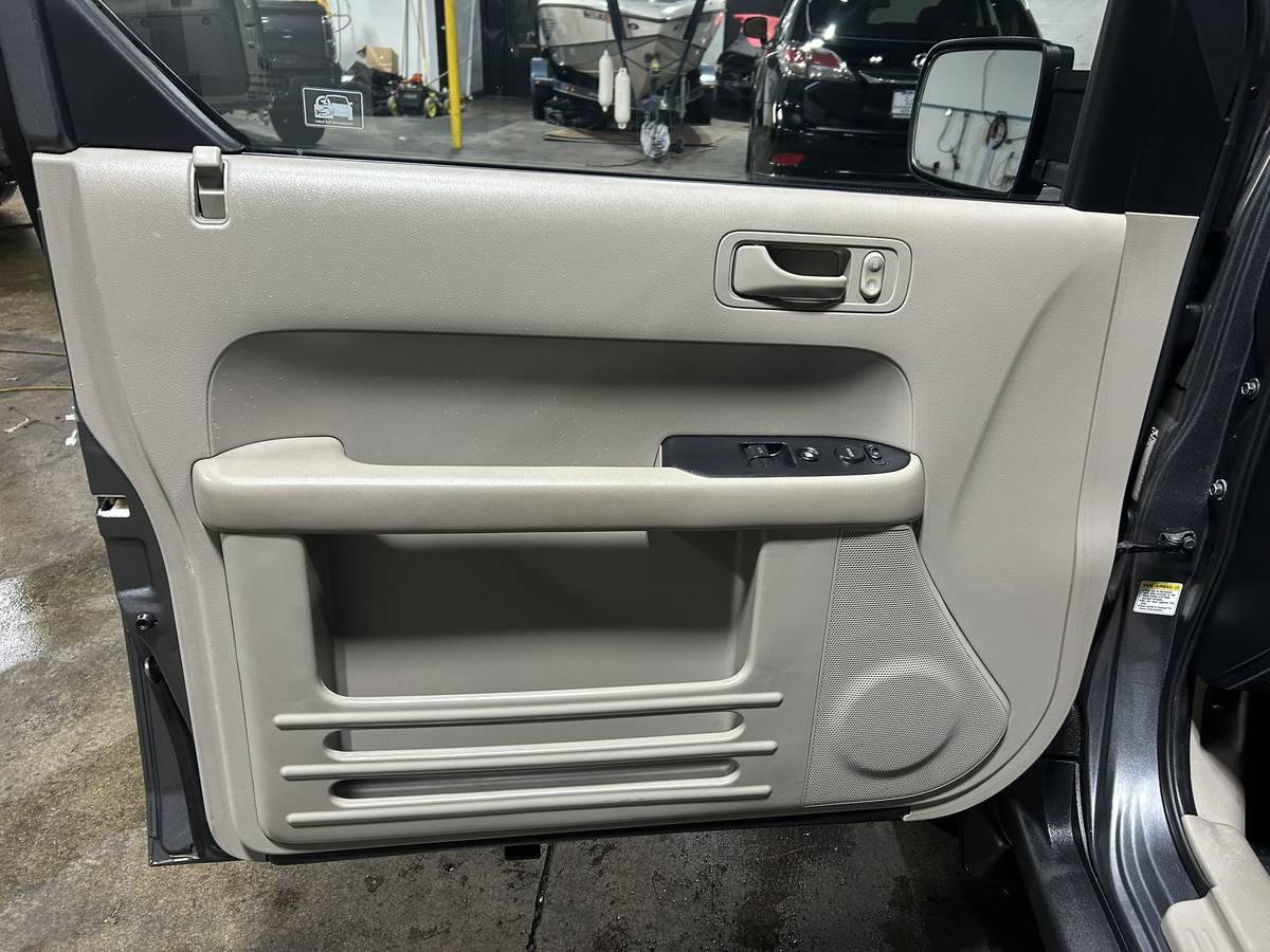 Used 2011 Honda Element EX image 9