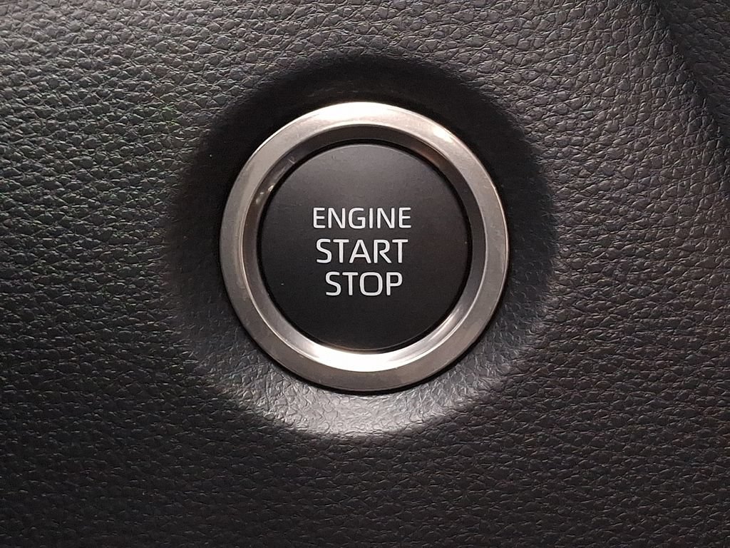 Used 2026 Toyota Corolla SE FWD image 21