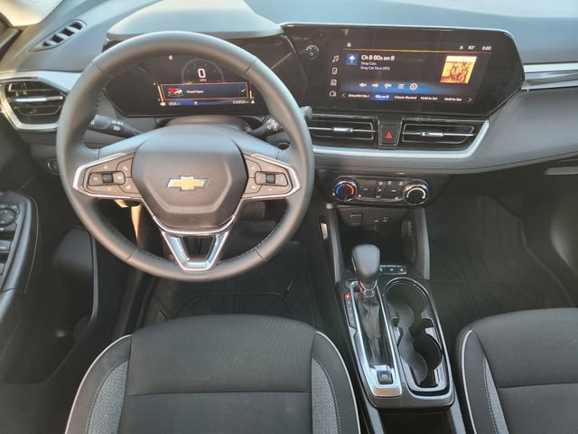 Used 2026 Chevrolet TrailBlazer LT w/ LT Cold Weather Package FWD image 27