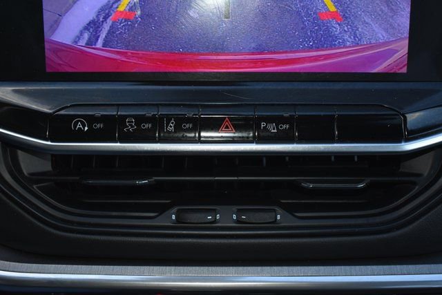 Used 2023 Jeep Compass Limited image 27