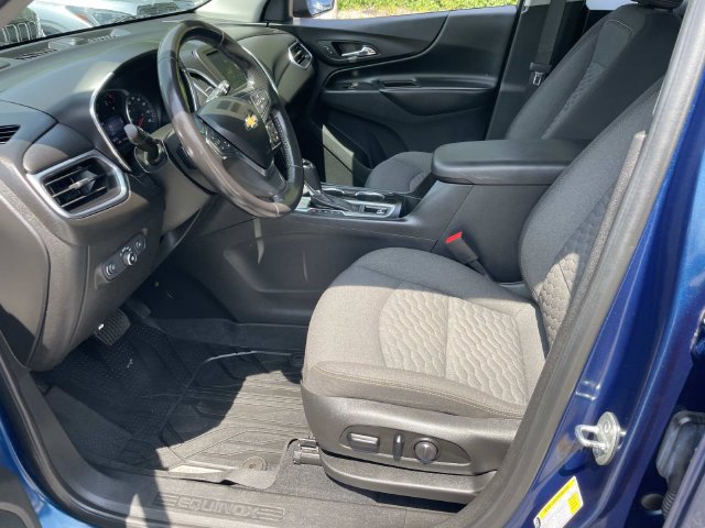 Used 2020 Chevrolet Equinox LT w/ Driver Convenience Package FWD image 11