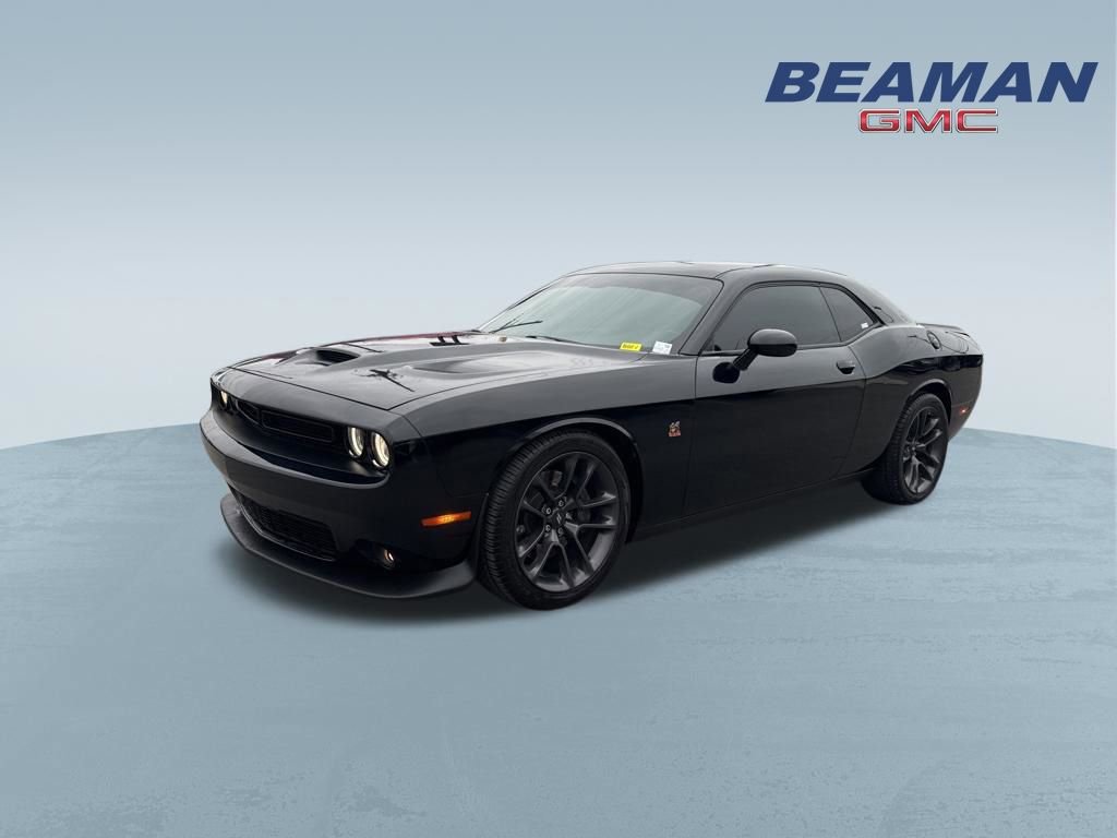 Used 2021 Dodge Challenger R/T Scat Pack RWD image 3