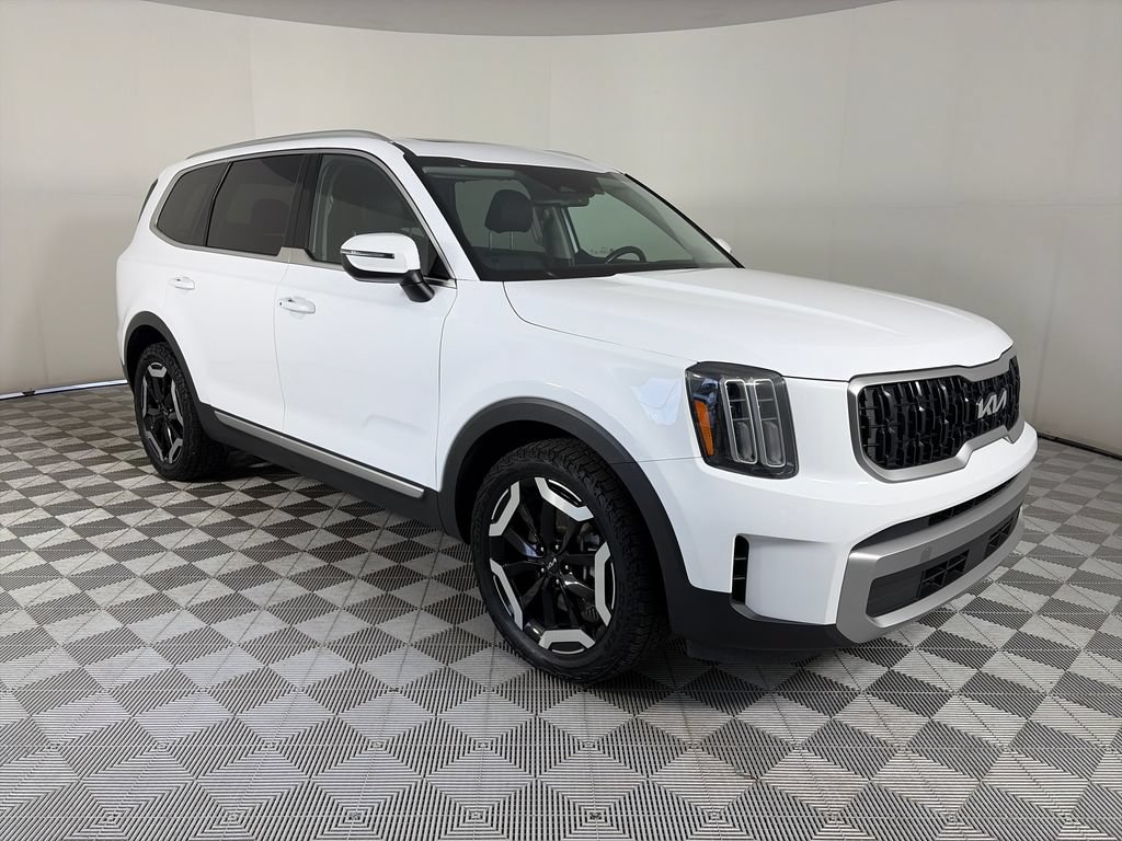 Used 2023 Kia Telluride EX w/ EX Captain's Chair Package AWD/4WD 360° Tour