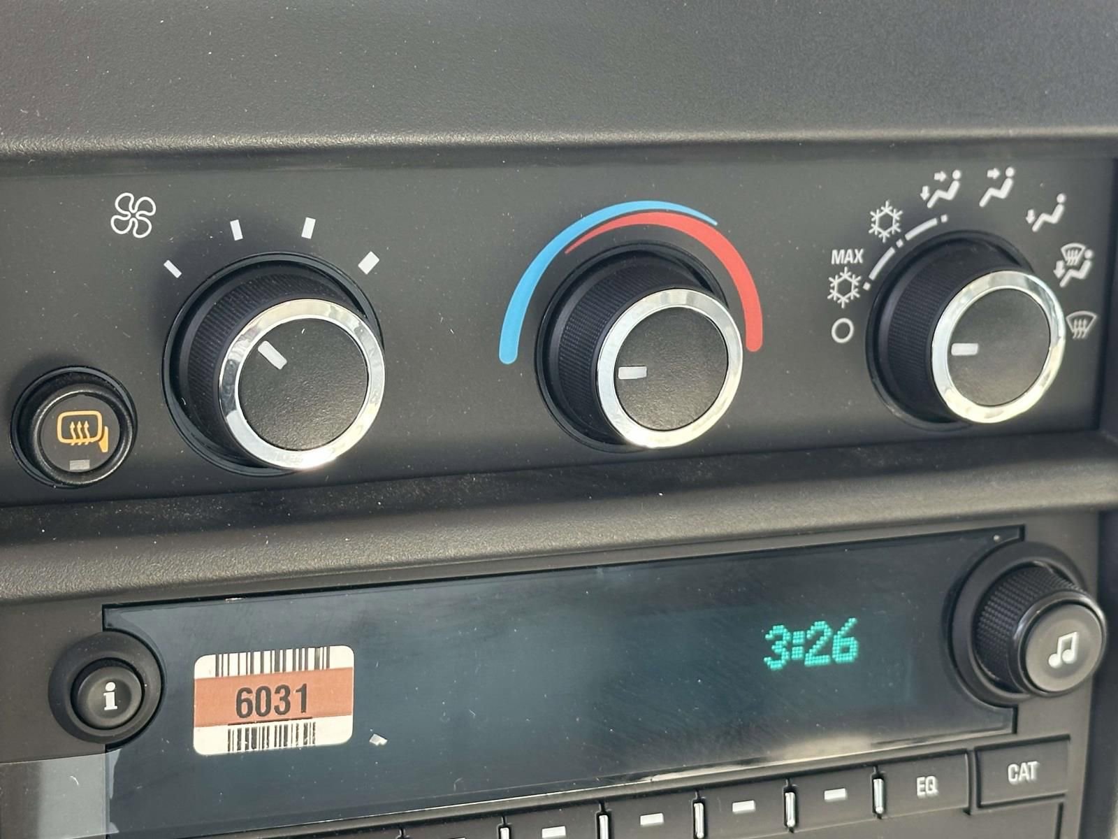 New 2025 Chevrolet Express 3500 RWD image 11