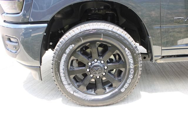 New 2026 RAM 3500 Laramie AWD/4WD image 35