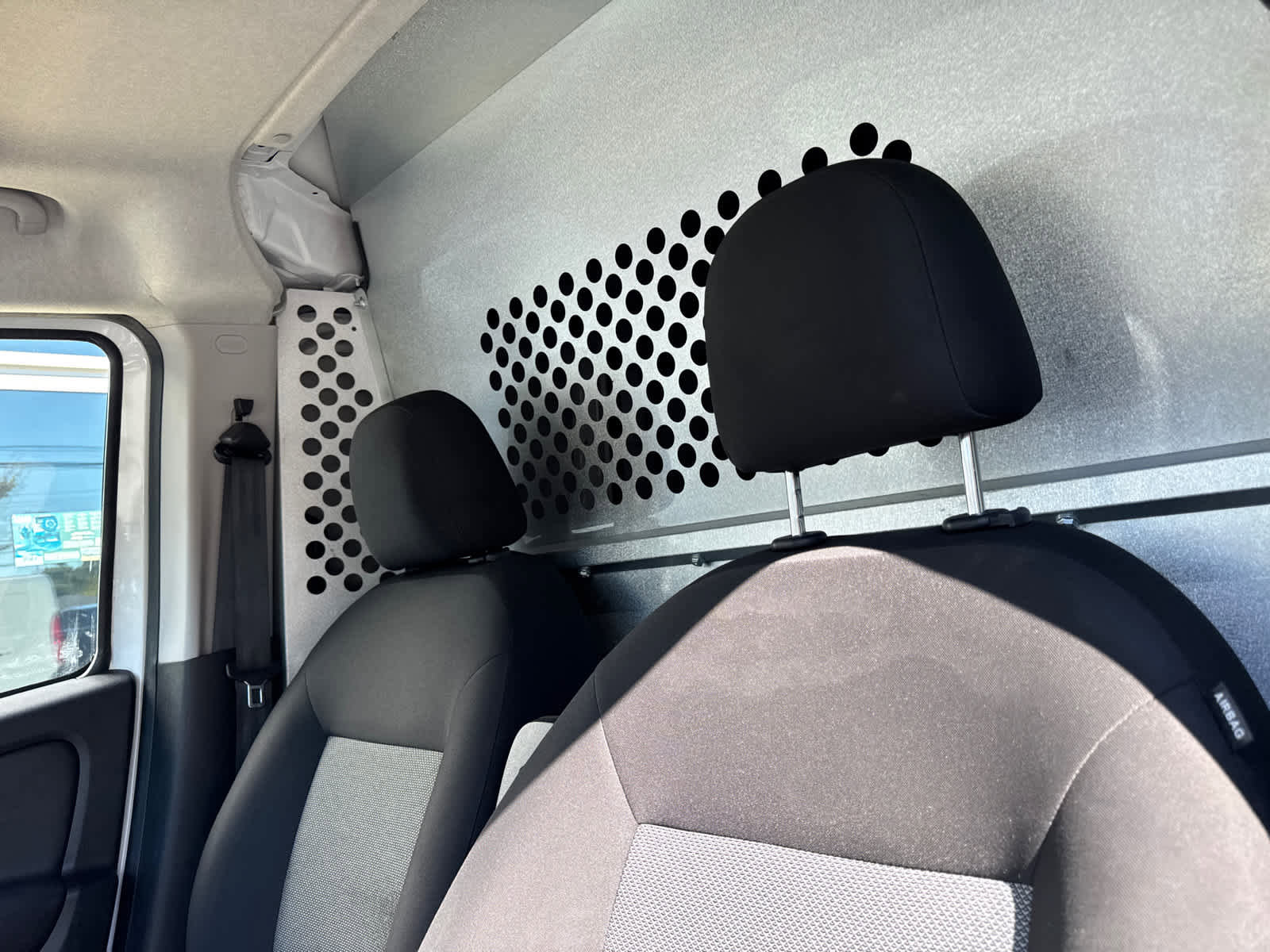 Used 2021 RAM ProMaster City Tradesman image 14