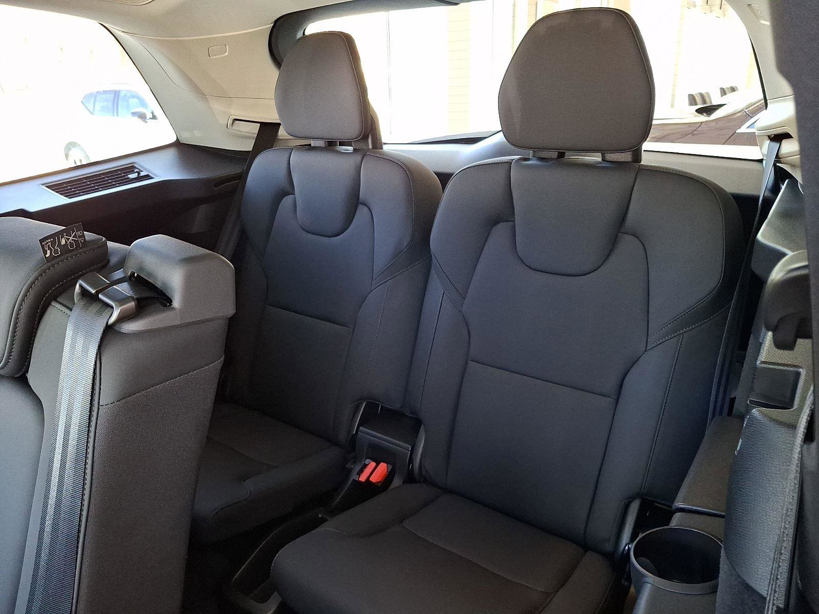 Certified 2026 Volvo XC90 T8 Plus w/ Protection Package Premier image 11