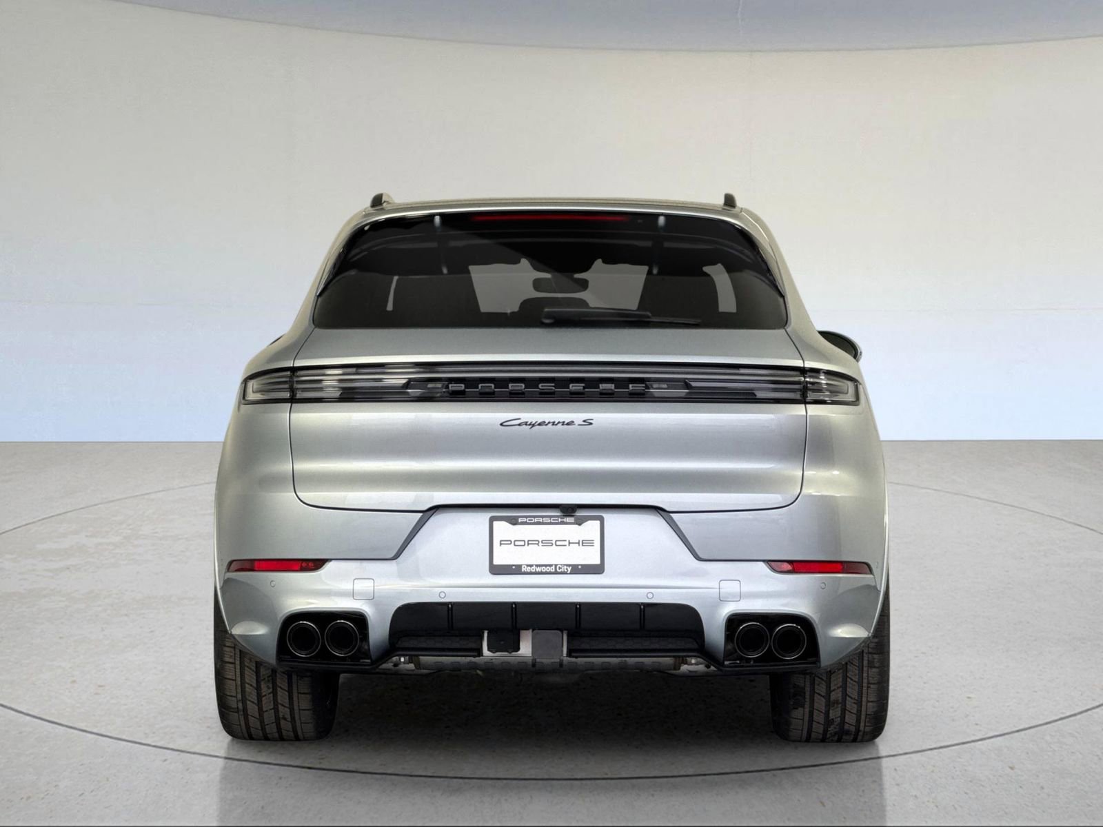 New 2026 Porsche Cayenne S image 7