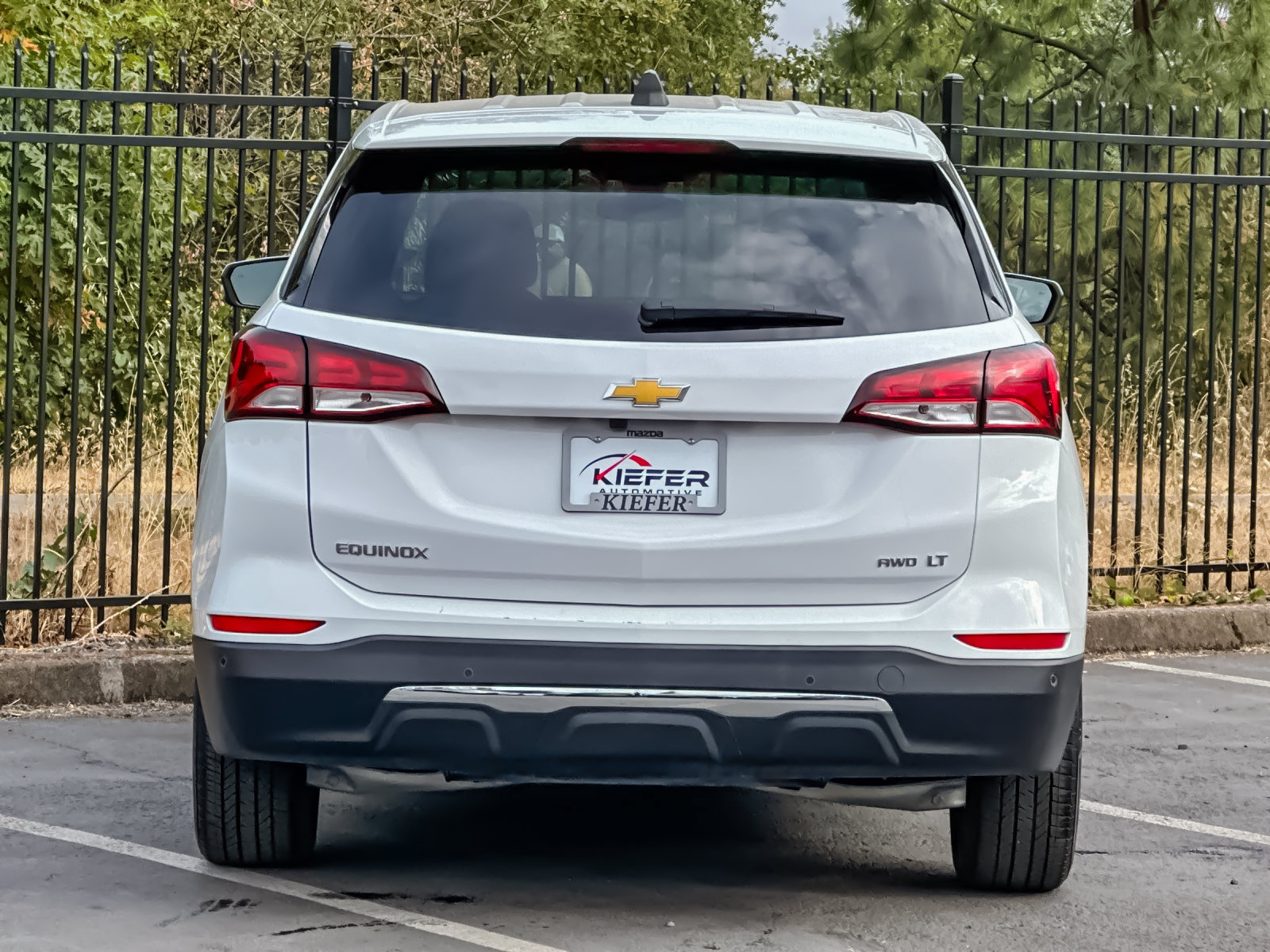 Used 2024 Chevrolet Equinox LT AWD/4WD image 5