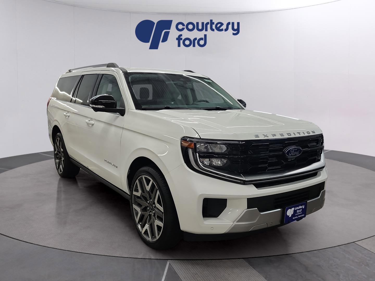 New 2026 Ford Expedition Max Platinum AWD/4WD image 1
