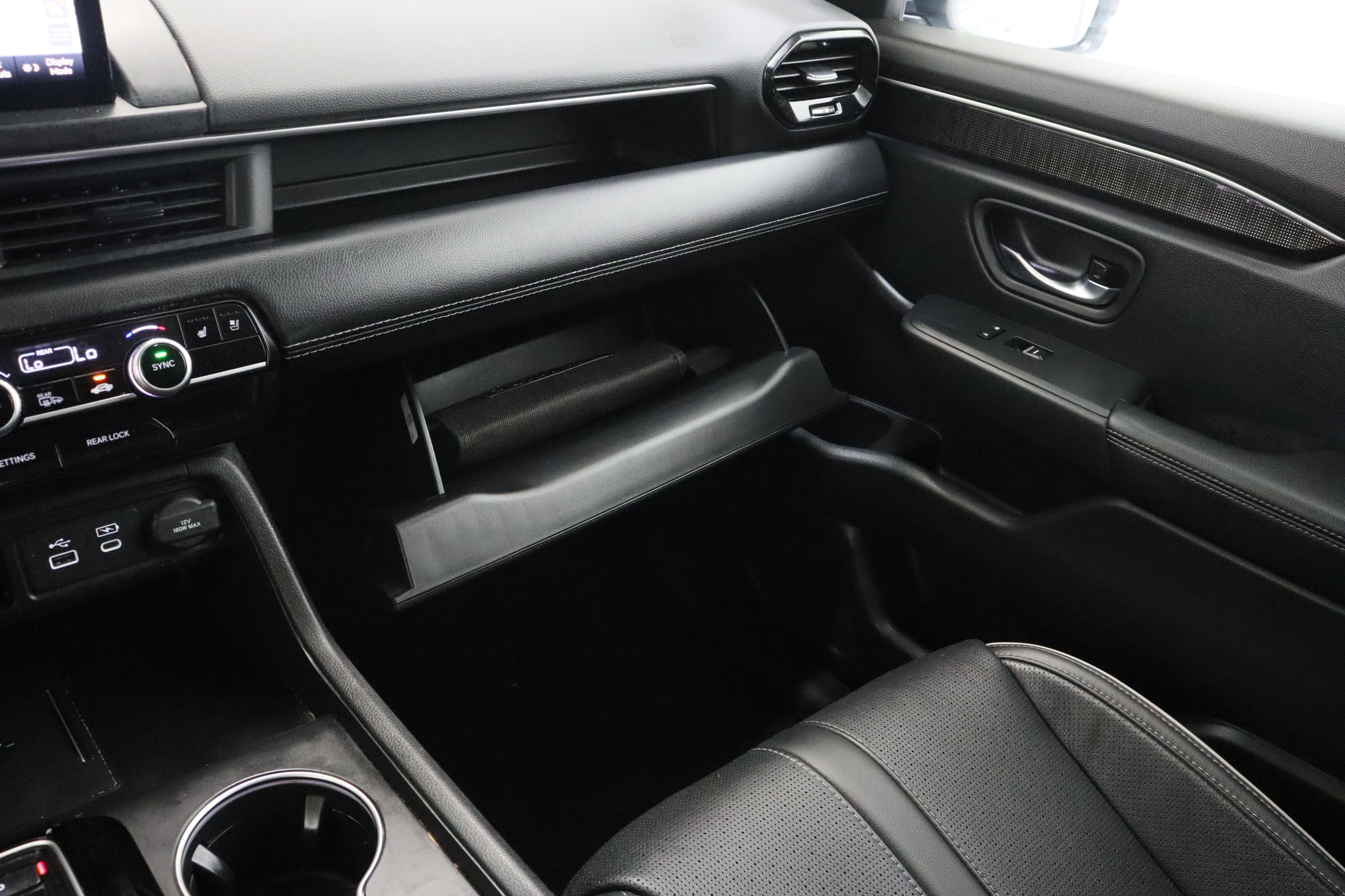 Used 2023 Honda Pilot Elite image 24