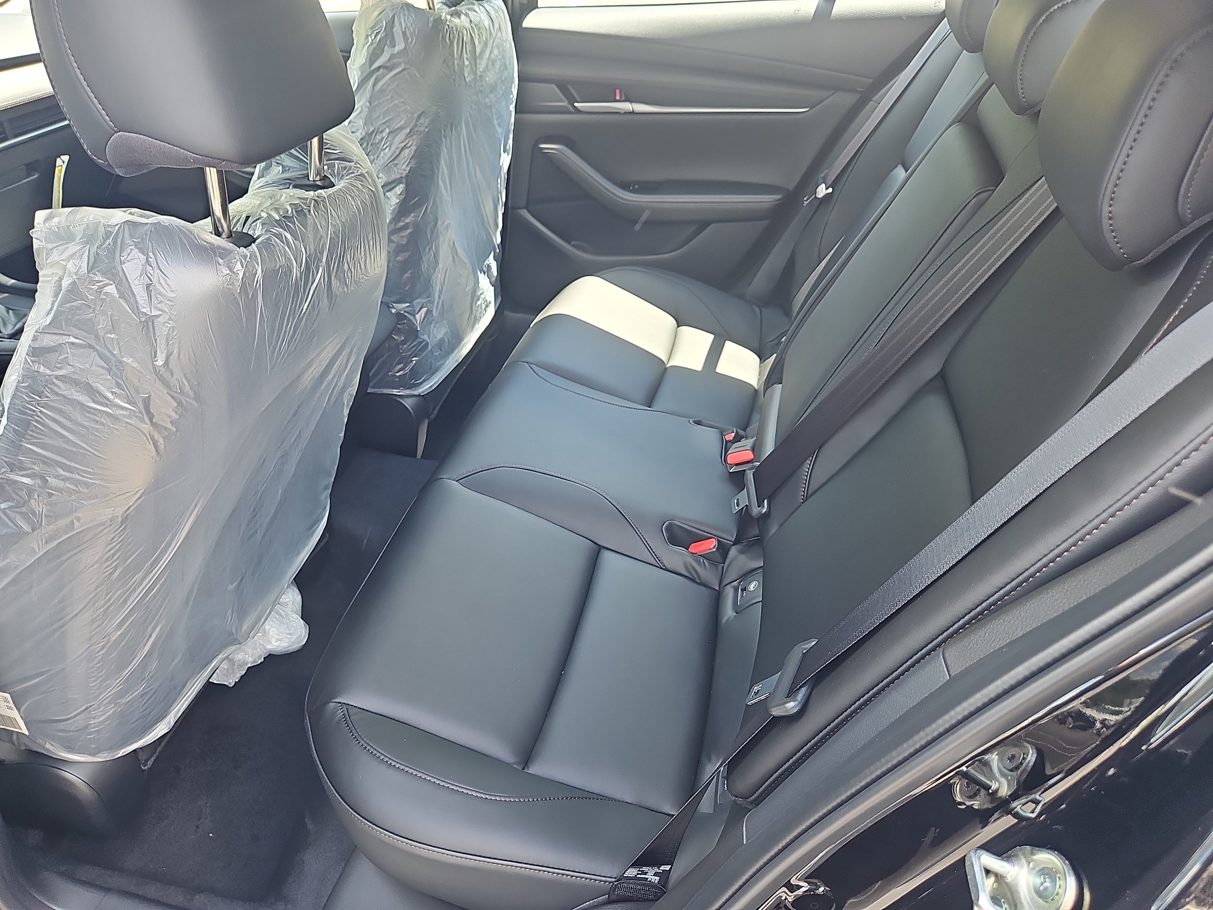 New 2026 MAZDA MAZDA3 2.5 S Sedan w/ Preferred Pkg FWD image 19