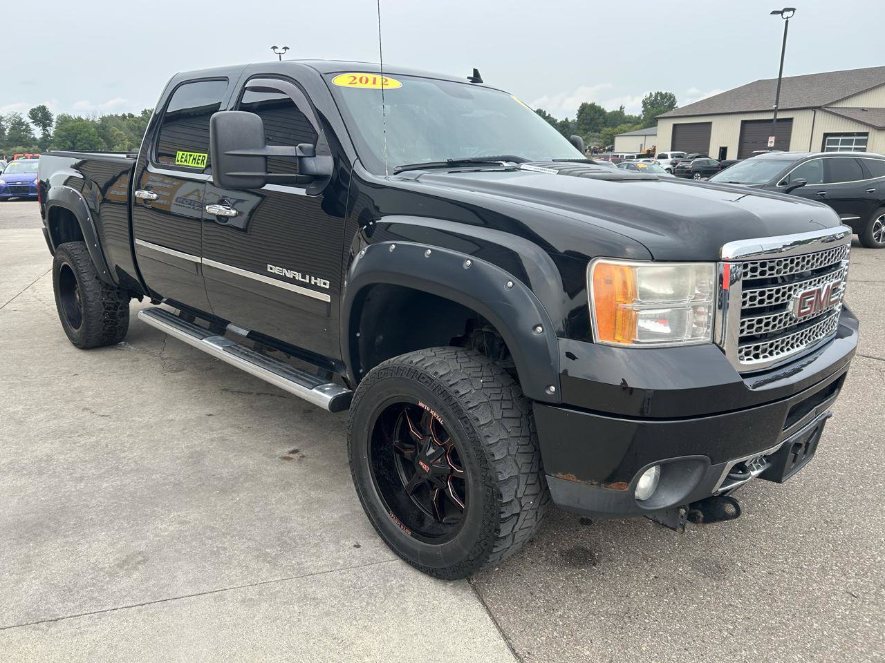 Used 2012 GMC Sierra 2500 Denali AWD/4WD image 3