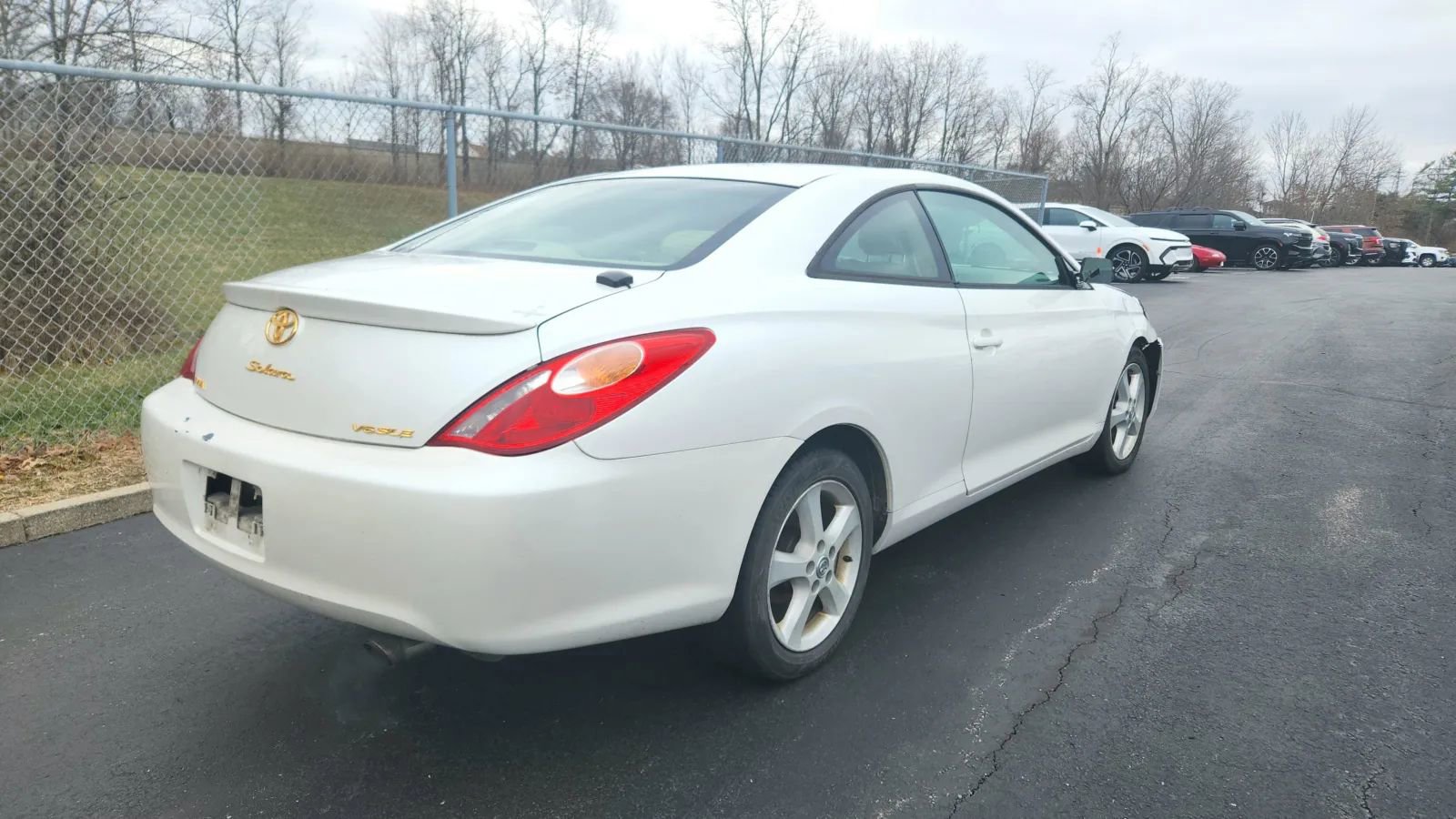 Used 2004 Toyota Solara SE image 2