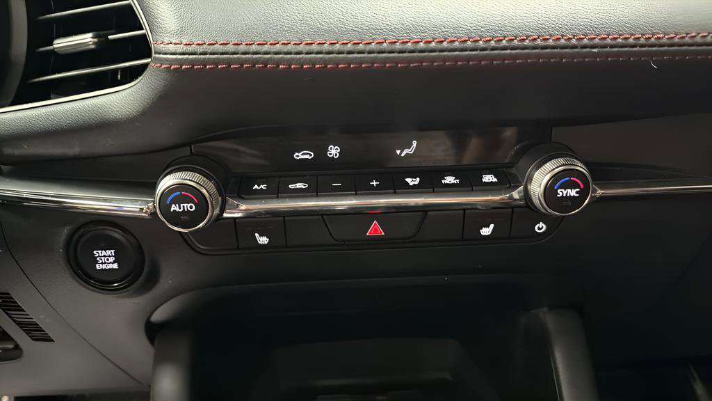 Used 2024 MAZDA MAZDA3 s AWD/4WD image 18