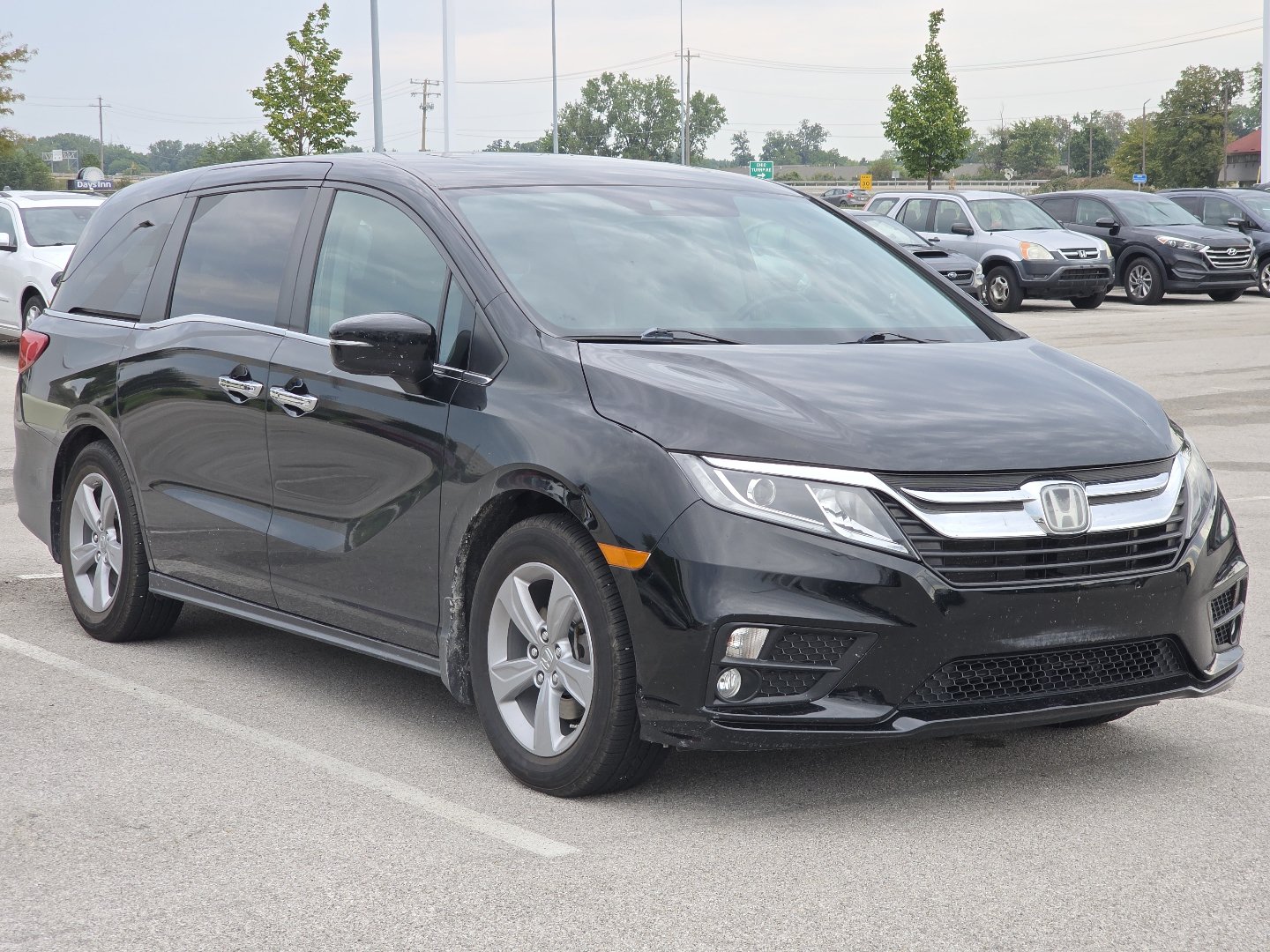 Certified 2018 Honda Odyssey EX-L image 2