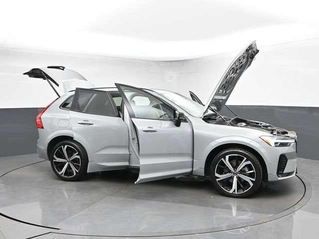 Used 2024 Volvo XC60 B5 Ultimate w/ Protection Package Premier AWD/4WD image 55