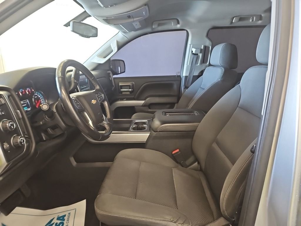 Used 2018 Chevrolet Silverado 1500 LT w/ Texas Edition image 3