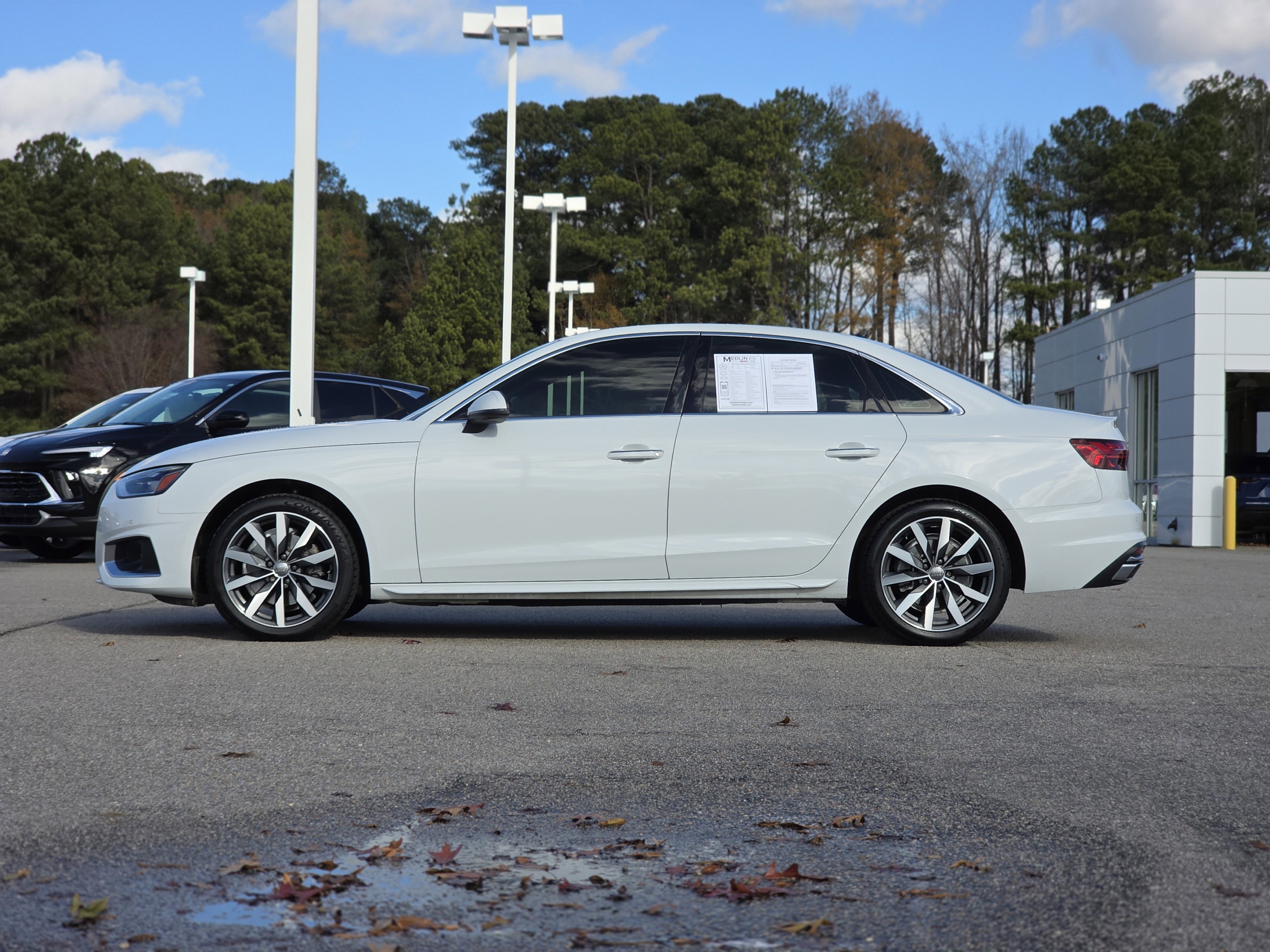 Used 2021 Audi A4 2.0T Premium Plus w/ Premium Plus Package image 4