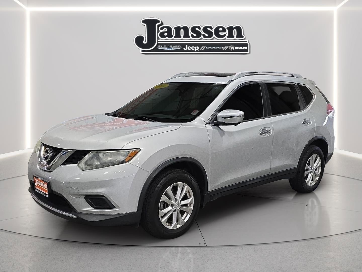 Used 2016 Nissan Rogue SV w/ SV Premium Package AWD/4WD image 1