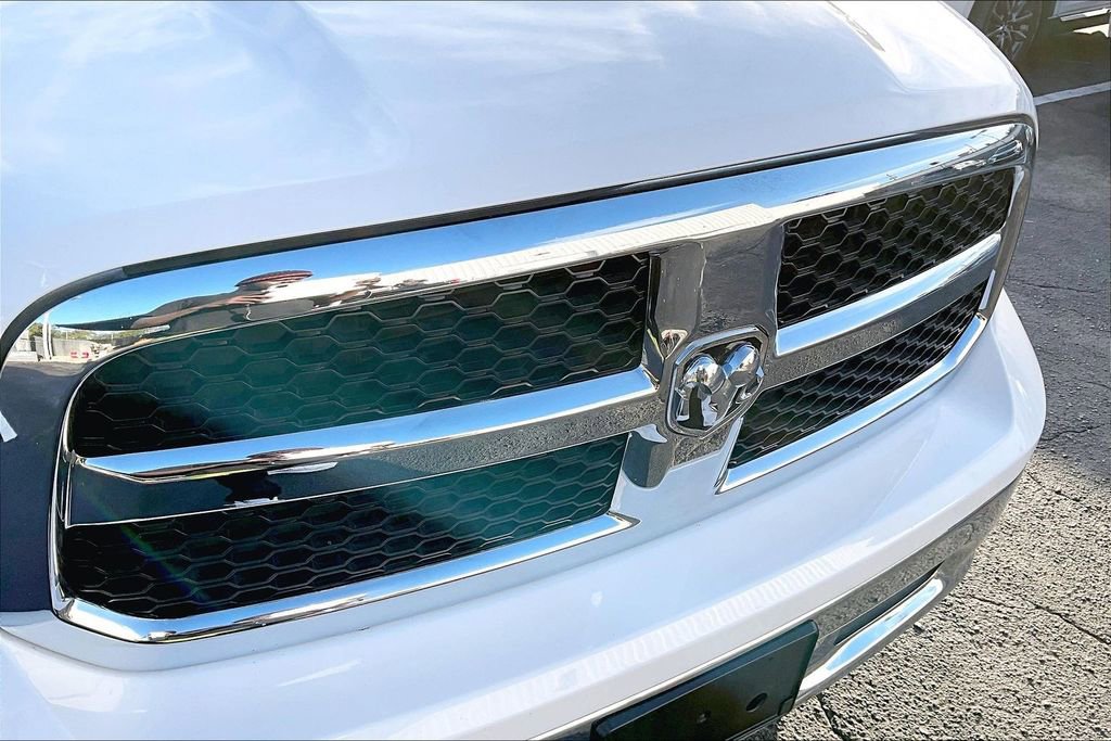 Used 2024 RAM 1500 Classic SLT image 32