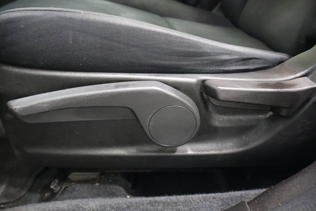 Used 2013 Subaru Impreza 2.0i image 14