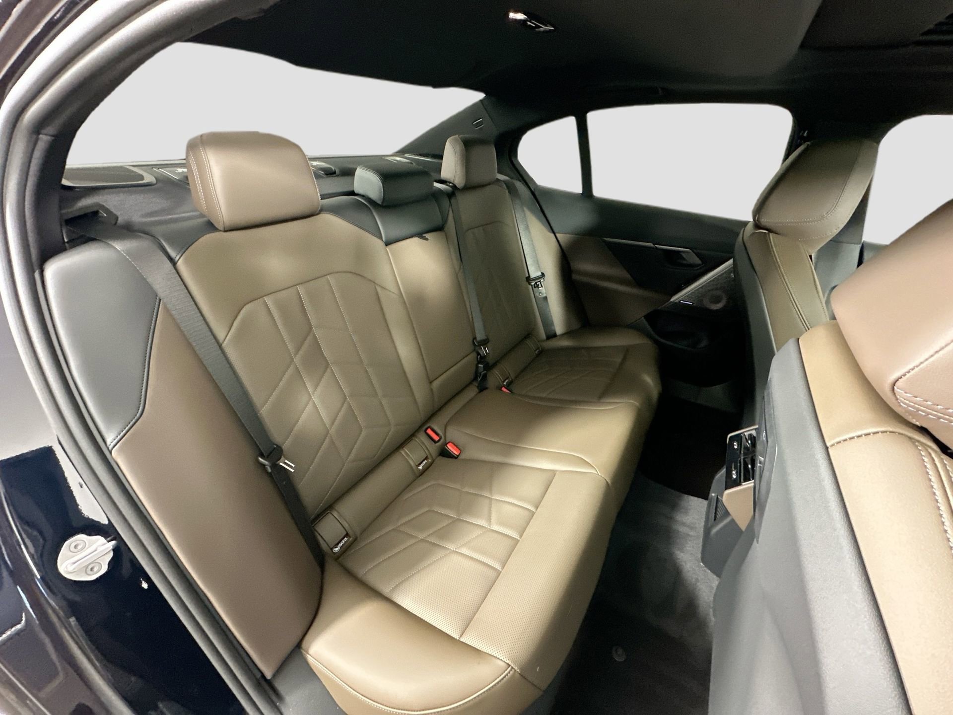 New 2026 BMW 530i xDrive 530i xDrive w/ M Sport Package image 28