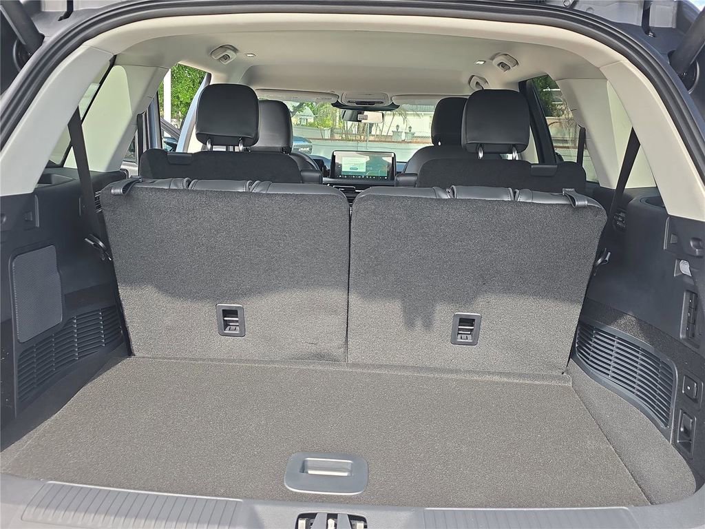 New 2026 Lincoln Aviator AWD image 27