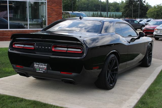Used 2023 Dodge Challenger SRT Hellcat w/ Driver Convenience Group RWD image 35