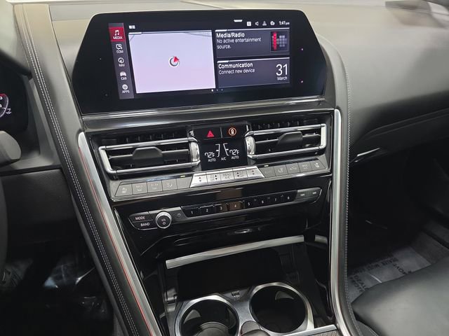 Used 2020 BMW M8 Convertible image 20