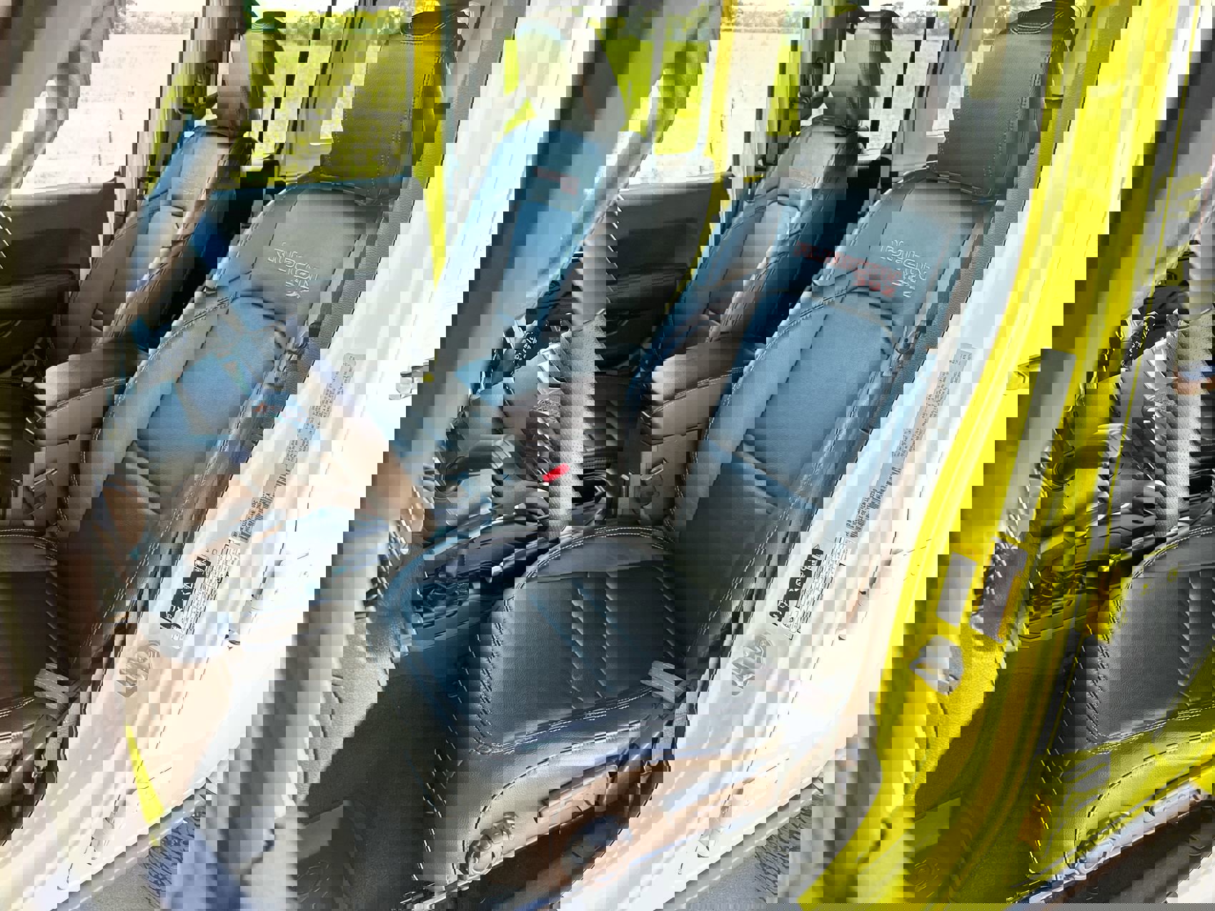 Used 2022 Jeep Wrangler Unlimited Rubicon w/ Trailer Tow Package image 11