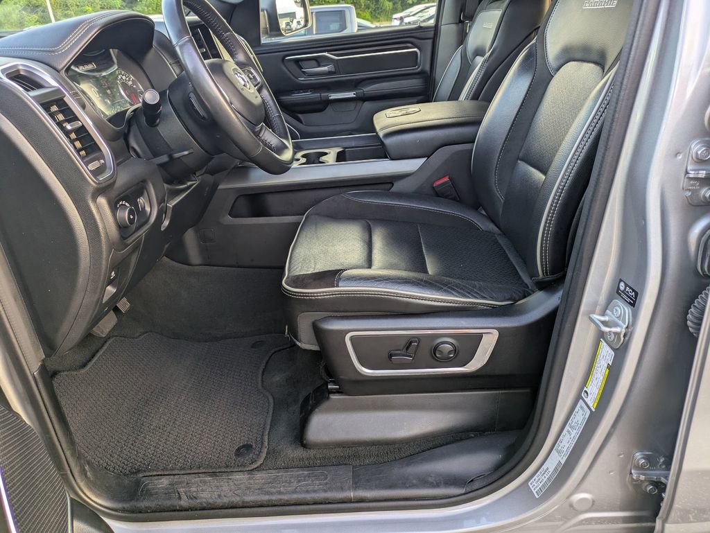 Used 2024 RAM 1500 Laramie image 14