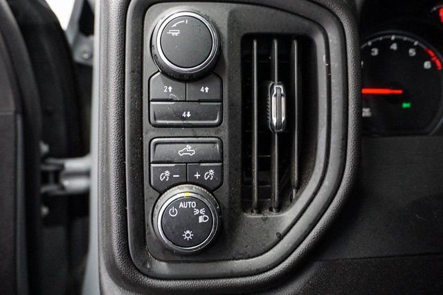 Used 2025 Chevrolet Silverado 2500 Custom image 16