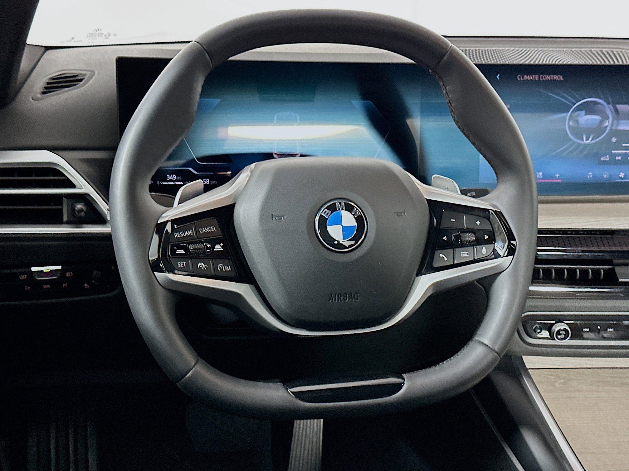 Used 2025 BMW 330i Sedan image 18