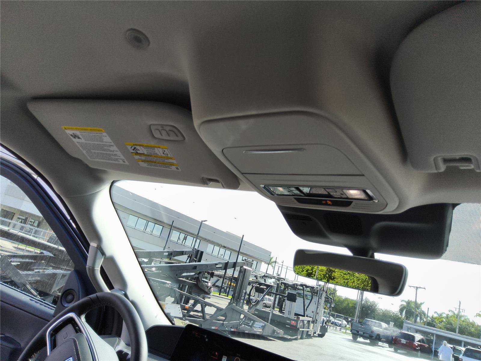 New 2027 Lincoln Navigator Premiere RWD image 28