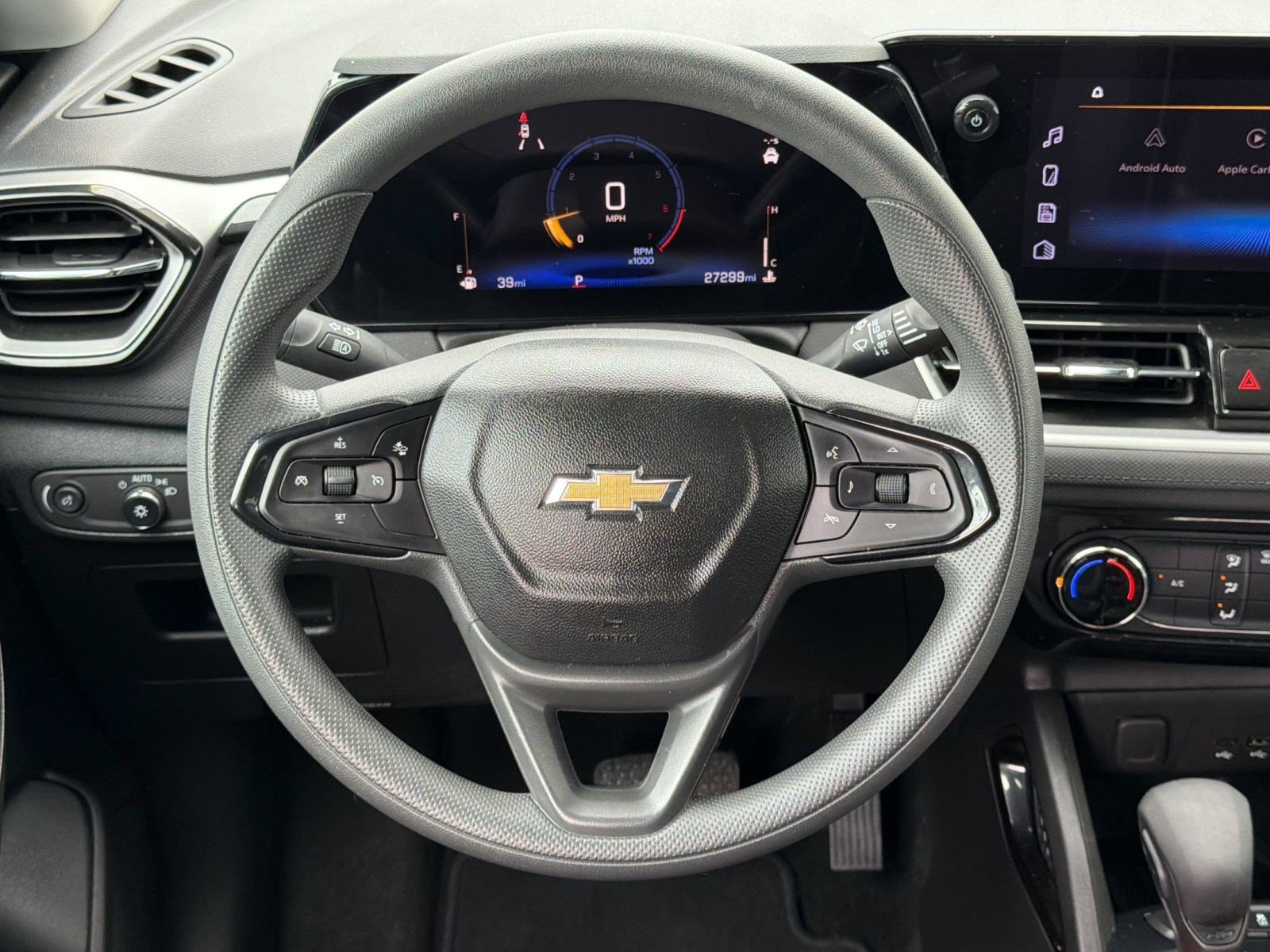 Used 2025 Chevrolet TrailBlazer LT FWD image 10