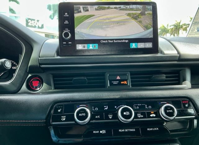 Certified 2024 Honda Pilot TrailSport image 40