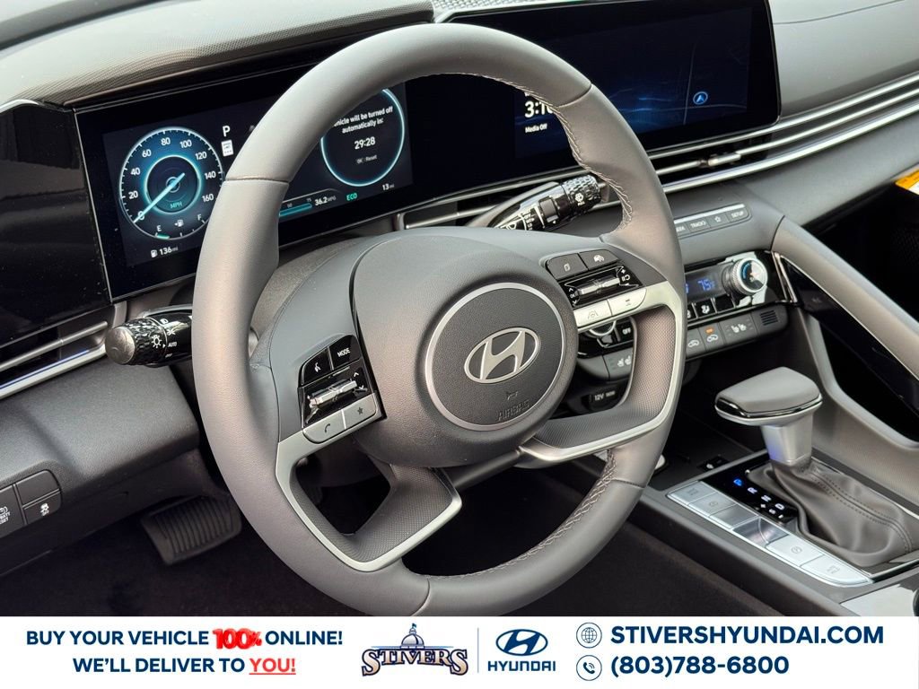 New 2026 Hyundai Elantra Limited image 22