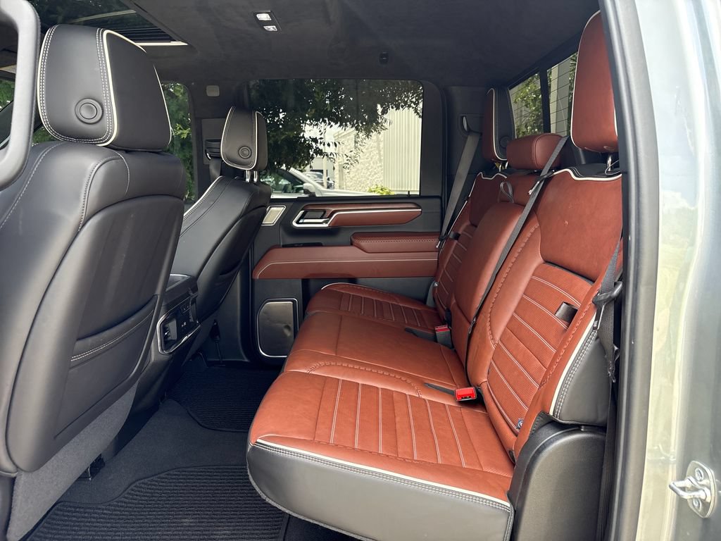 Certified 2025 GMC Sierra 2500 Denali Ultimate w/ Max Trailering Package AWD/4WD image 44