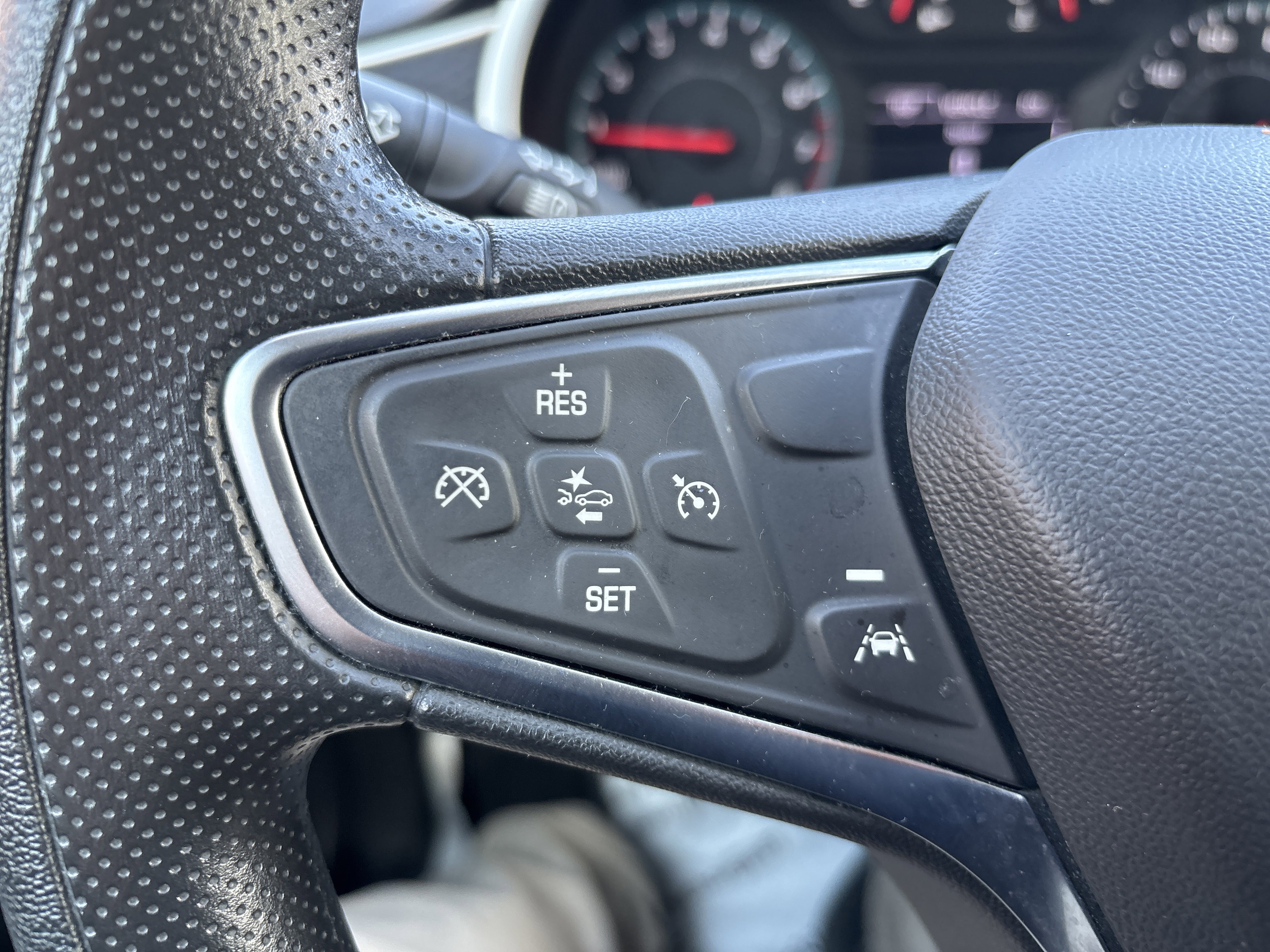 Used 2024 Chevrolet Malibu LT FWD image 19
