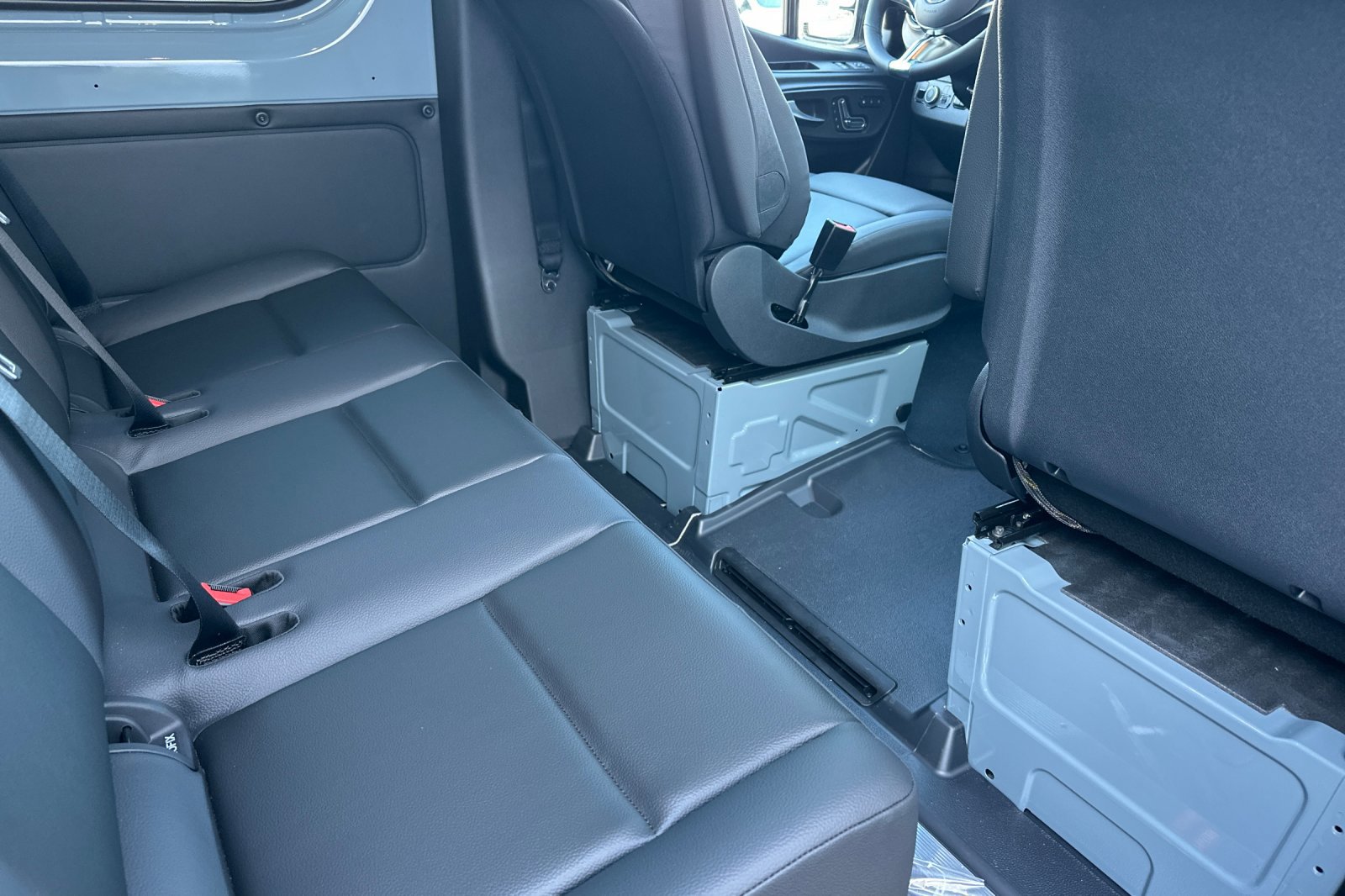 New 2026 Mercedes-Benz Sprinter 2500 image 12