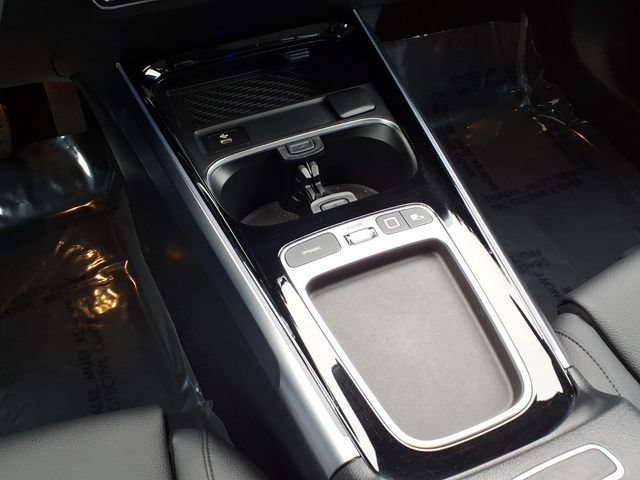Certified 2025 Mercedes-Benz GLB 250 image 7