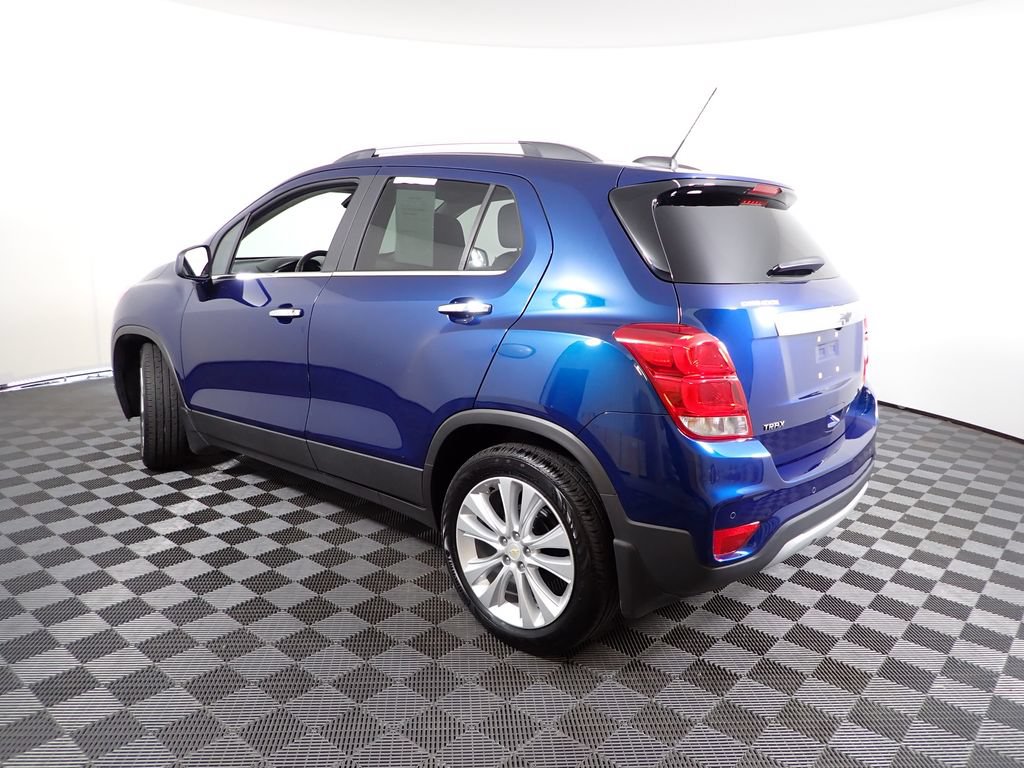 Used 2020 Chevrolet Trax Premier w/ LPO, Protection Package FWD image 14